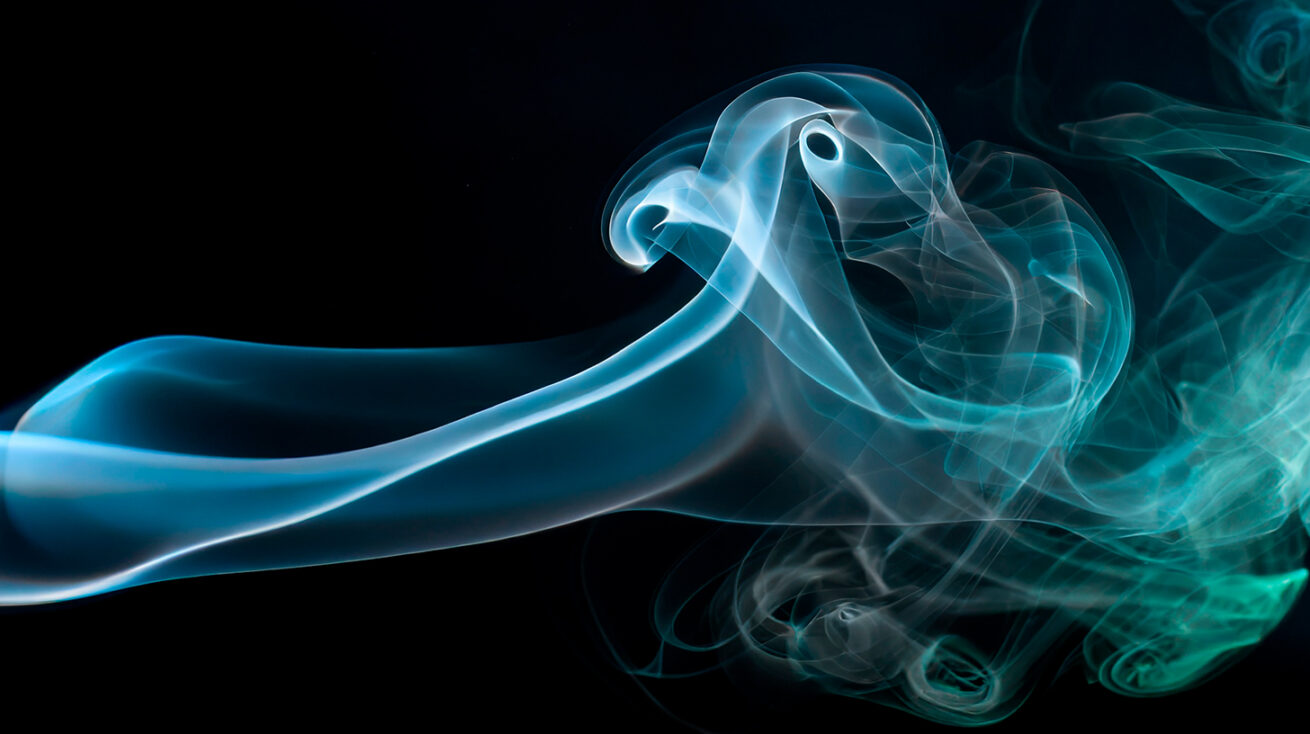 El poder invisible del perfume en la cosmética