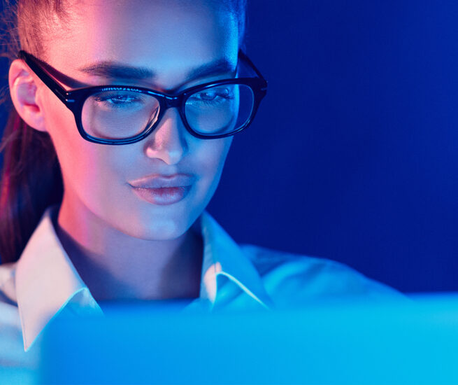 La piel y la luz azul